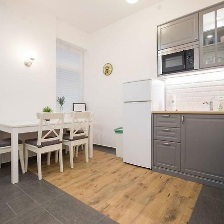 Oberiter Apartments - Center Of Zagreb, Fast Wifi, Ac, Kitchen, Parking Екстериор снимка